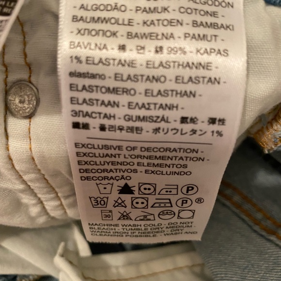 Levi’s Women’s 501 High Rise Bleach Wash Denim Shorts - Waist Size 25 - Picture 14 of 16